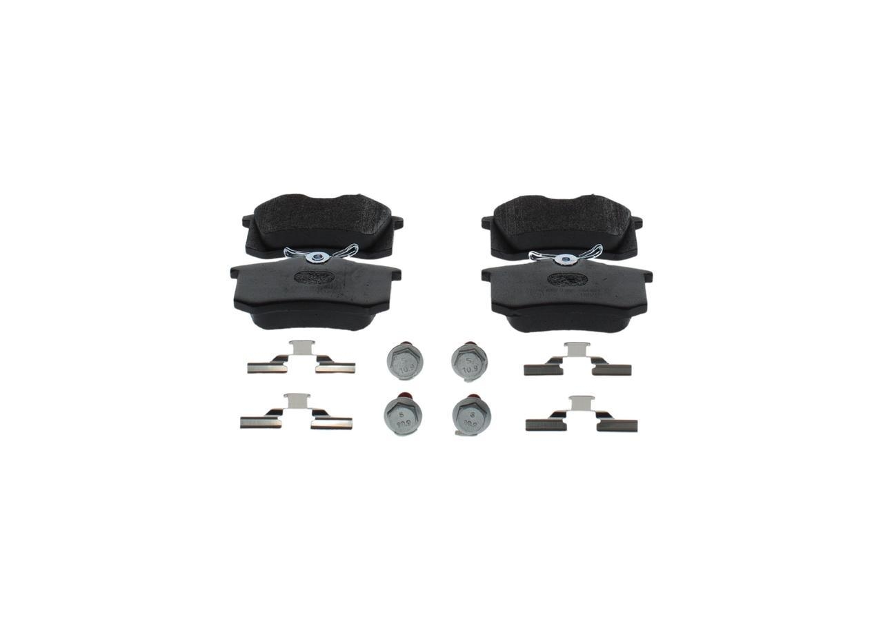 BOSCH BREMSSCHEIBEN + BELÄGE VORNE + HINTEN passend für VW GOLF 5 6 AUDI A3 LEON