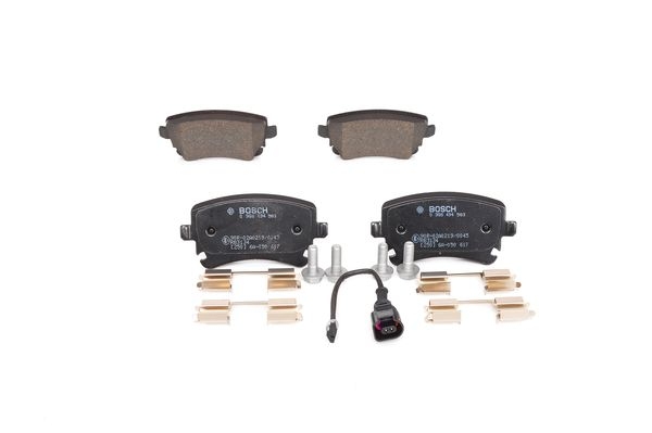 Bosch Bremsscheiben Beläge hinten für VW T5 T6 Multivan Transporter Bus 2E3, 2E4