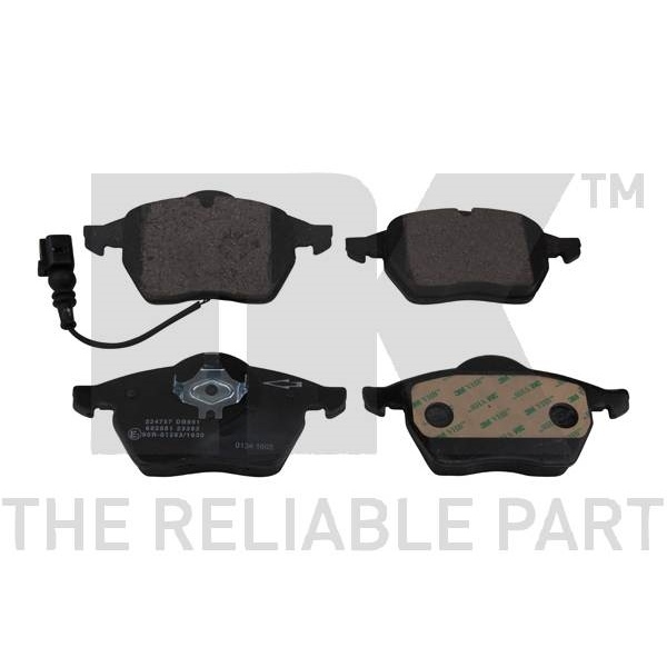 NK BREMSSCHEIBEN + BELÄGE VORNE + HINTEN AUDI A3 8L VW BORA GOLF 4 POLO 9N