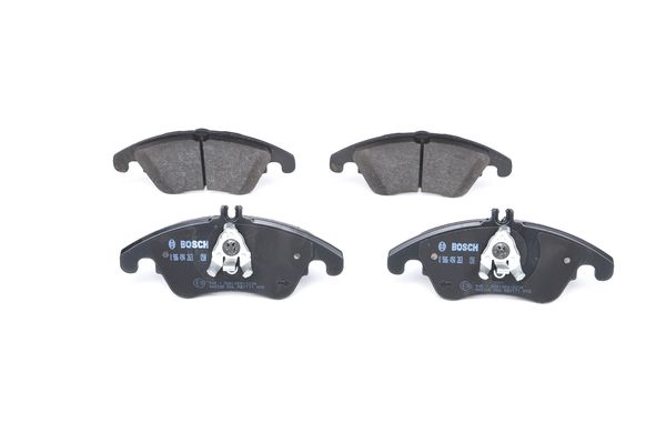Bosch GELOCHTE BREMSSCHEIBEN + BELÄGE VORNE für MERCEDES E-KLASSE W212 S212 A207