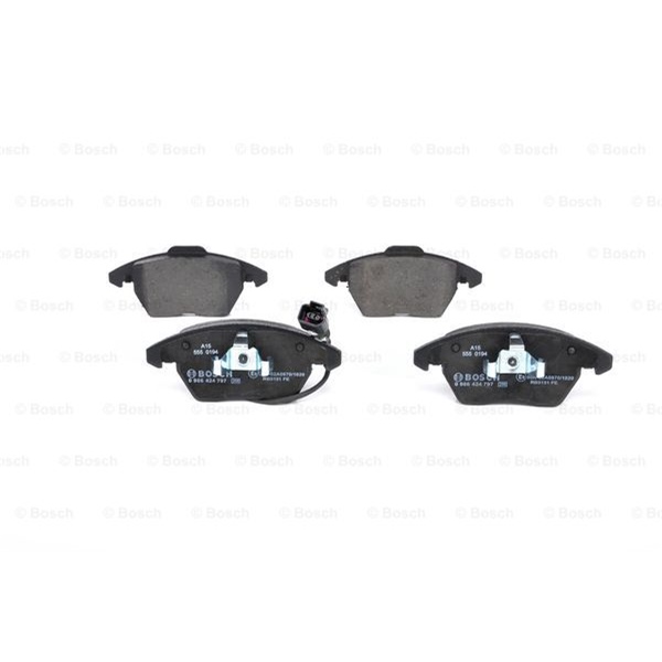 Bosch Bremsenset vorne + hinten Bremsscheiben + Bremsbeläge für VW Touran